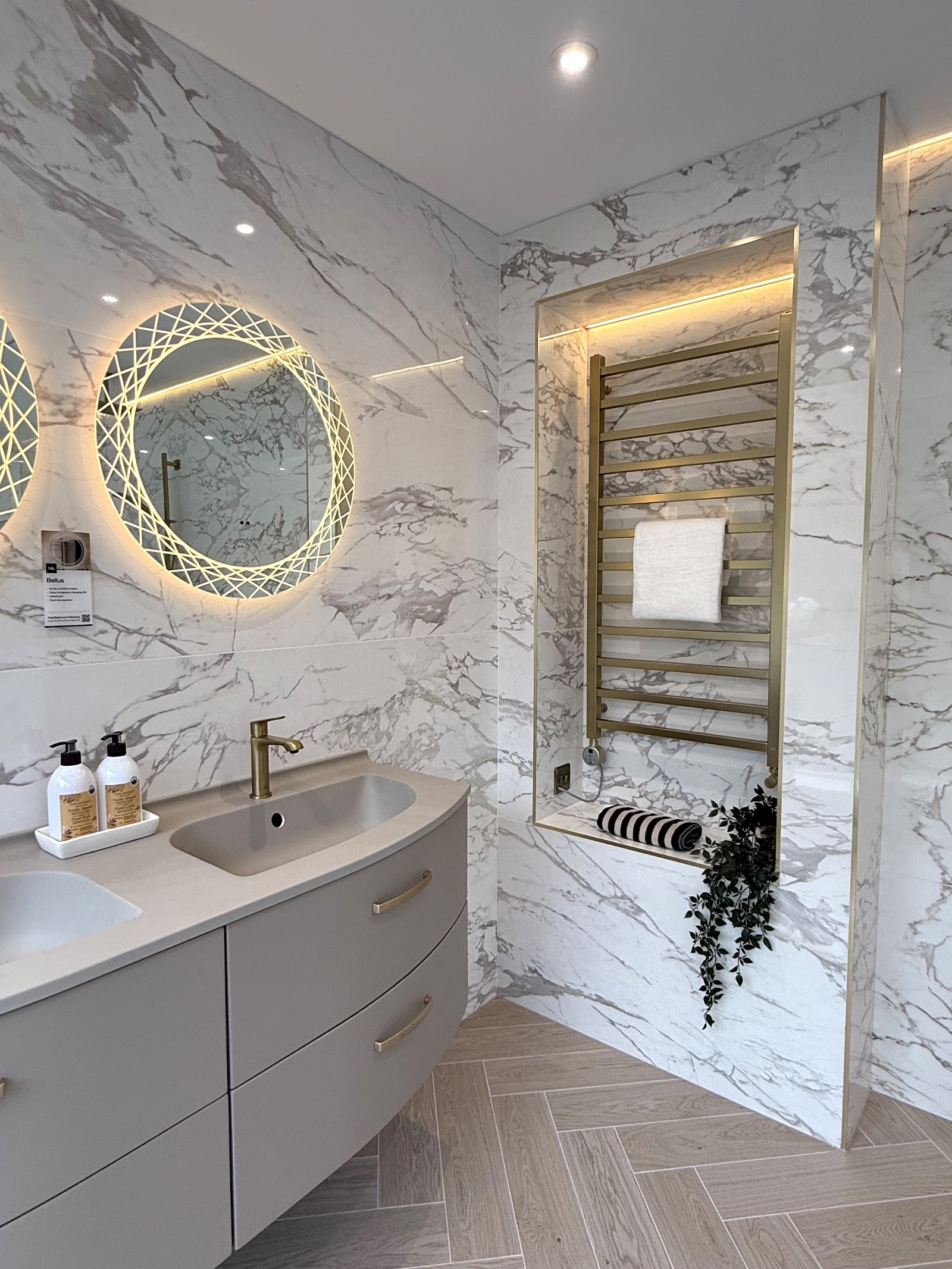 A second en-suite, fitted stress-free